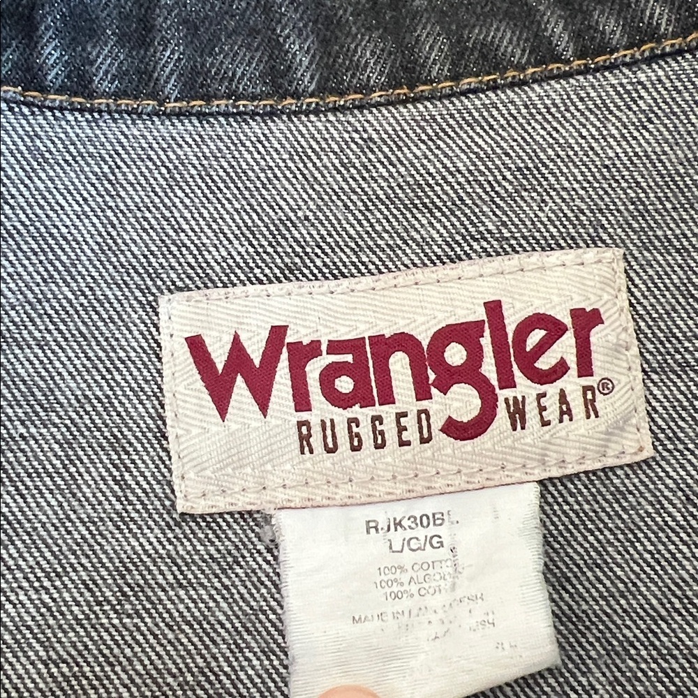 Vintage Wrangler Men's Rugged Wear Washed Black Denim Jacket - Picture 2 of 7